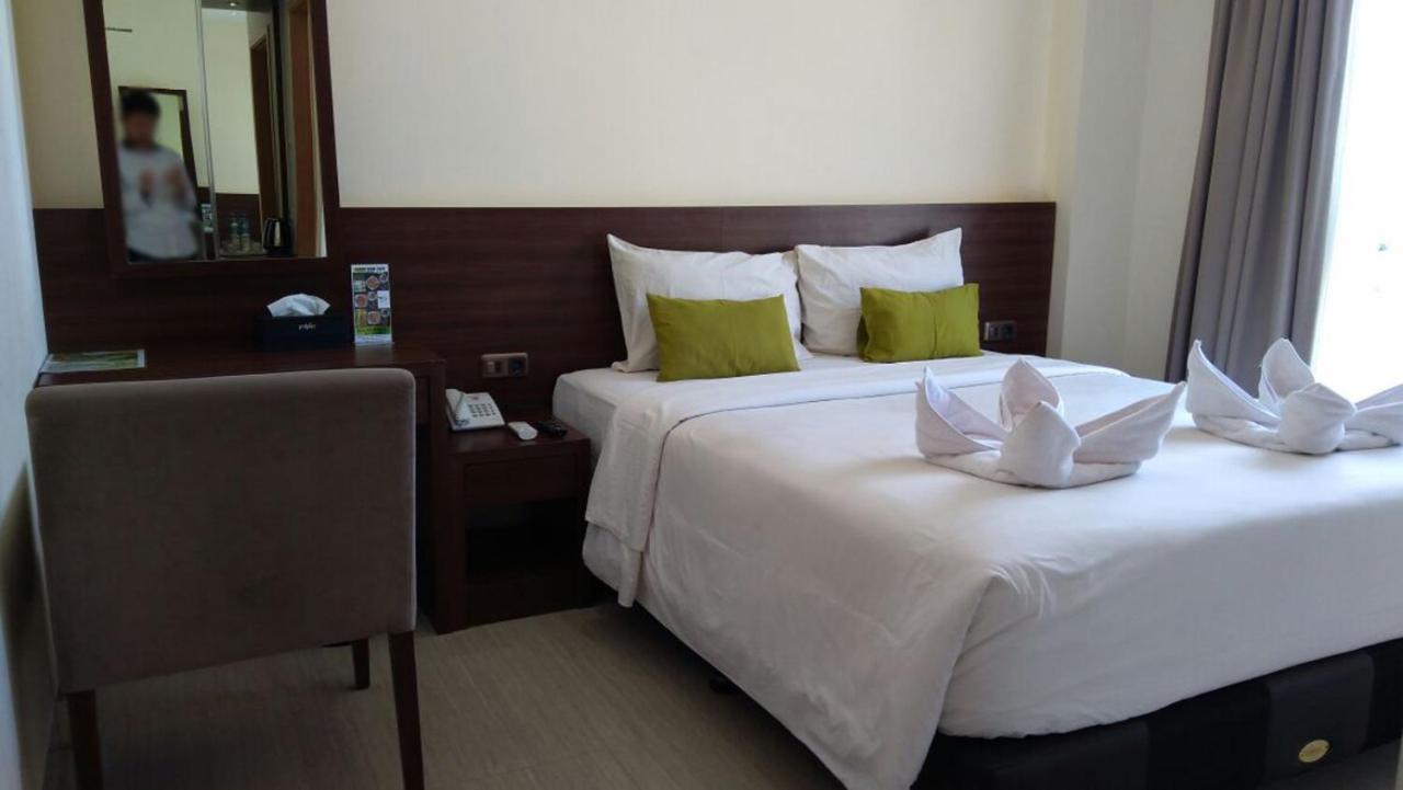 Green Eden Hotel Manado Værelse billede